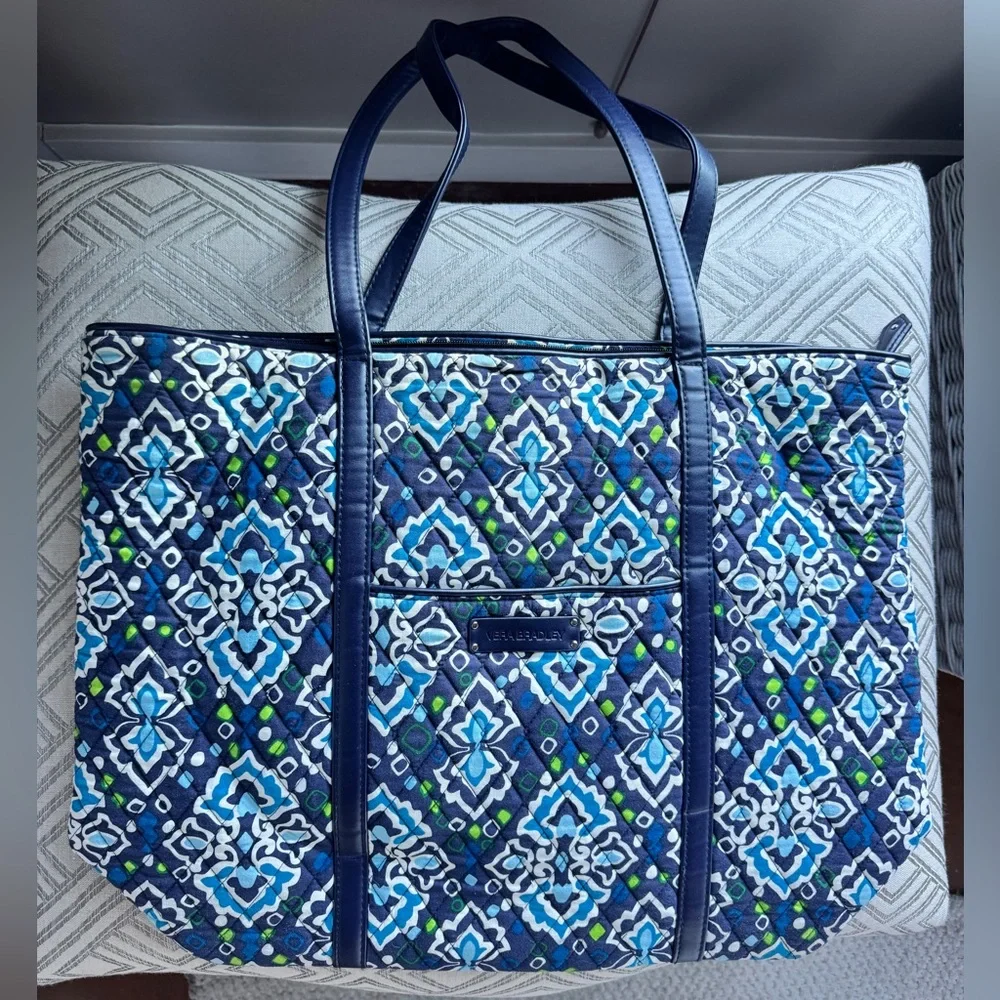 Vera Bradley Day Tote Travel Bag Shoulder Purse Ink Blue - Picture 2 of 7